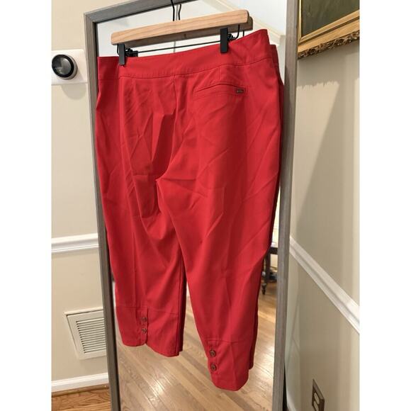 Tail Golf Women's Red Stretch Capri Pants Size 12 - Picture 2 of 3